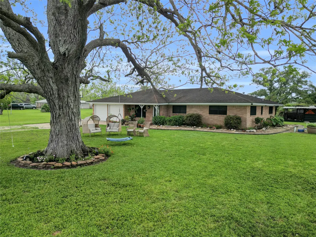 112 County Road 152, Bay City, TX 77414 - #1