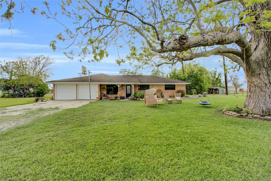 112 County Road 152, Bay City, TX 77414 - #3