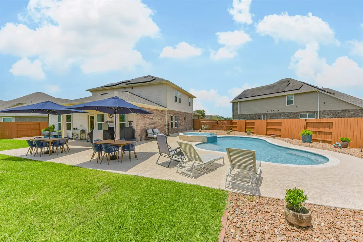 2501 Staplewood Springs Drive, Pearland, TX 77089 - Image #1