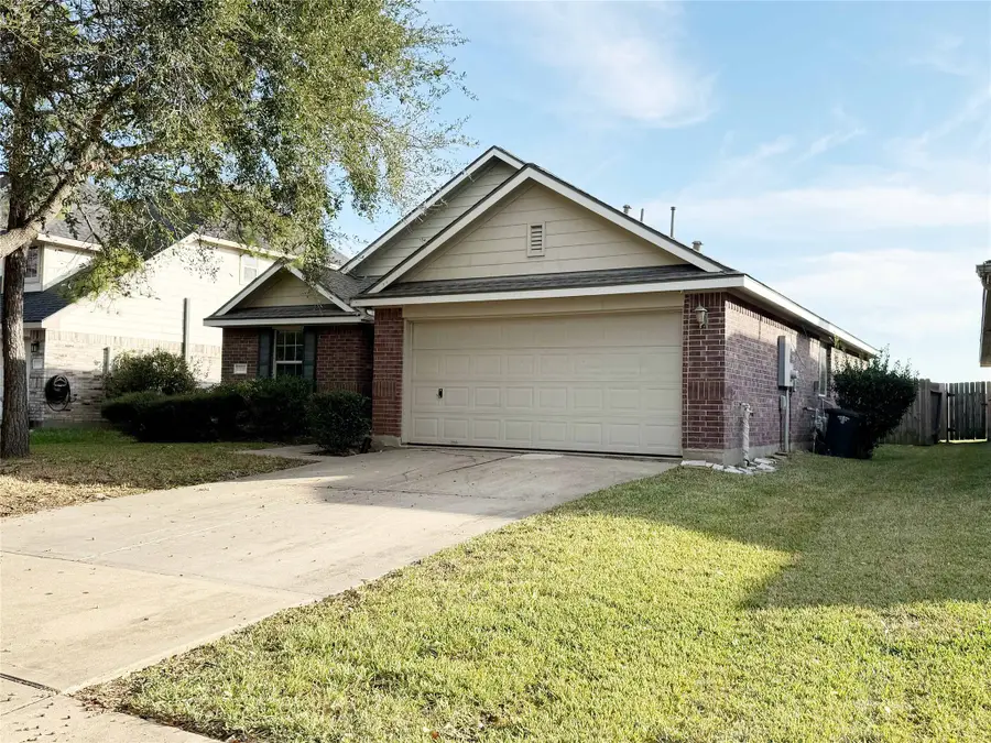 13210 Barton Meadow Lane, Rosharon, TX 77583 - Image #2