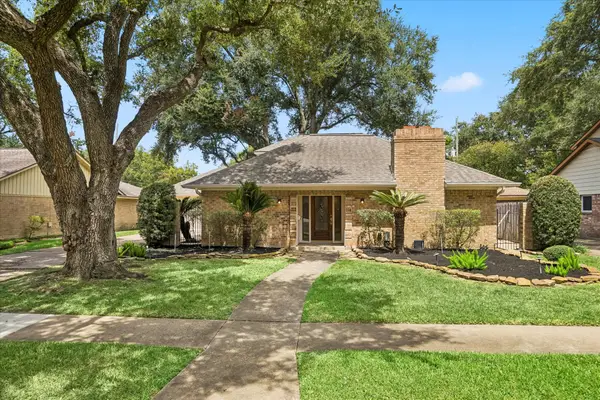 114 Camellia Street, Sugar Land, TX 77478