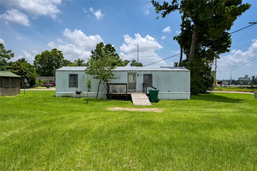 108 Monroe Street, Willis, TX 77378 - #3