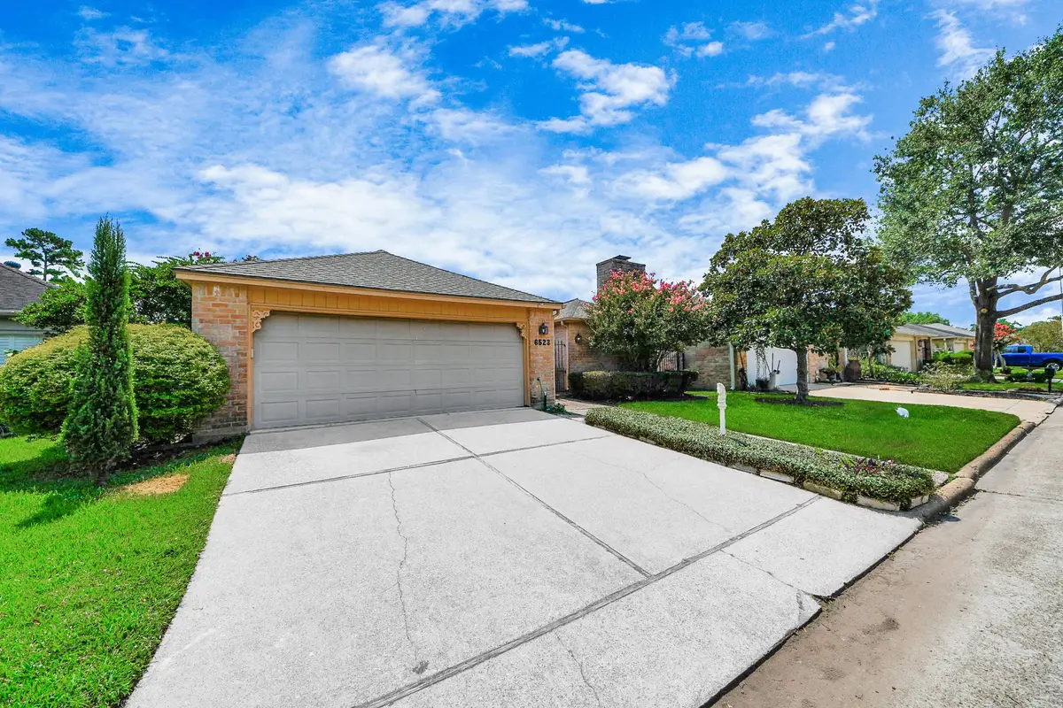 6523 Oakland Hills Drive, Houston, TX 77069 - #1