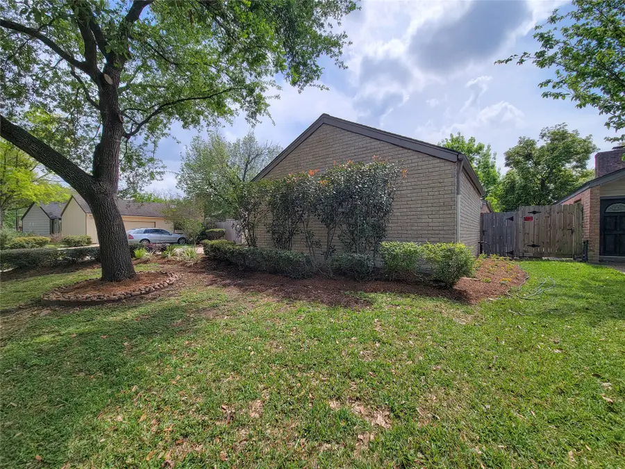 11811 Poplar Creek Drive, Houston, TX 77077 - #2