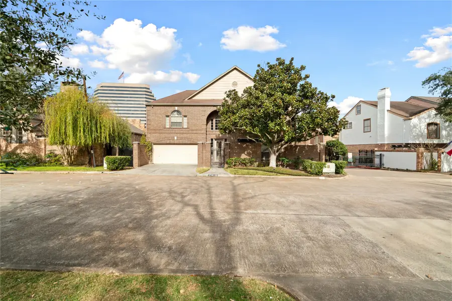 4746 Post Oak Timber Drive, Houston, TX 77056 - Image #2