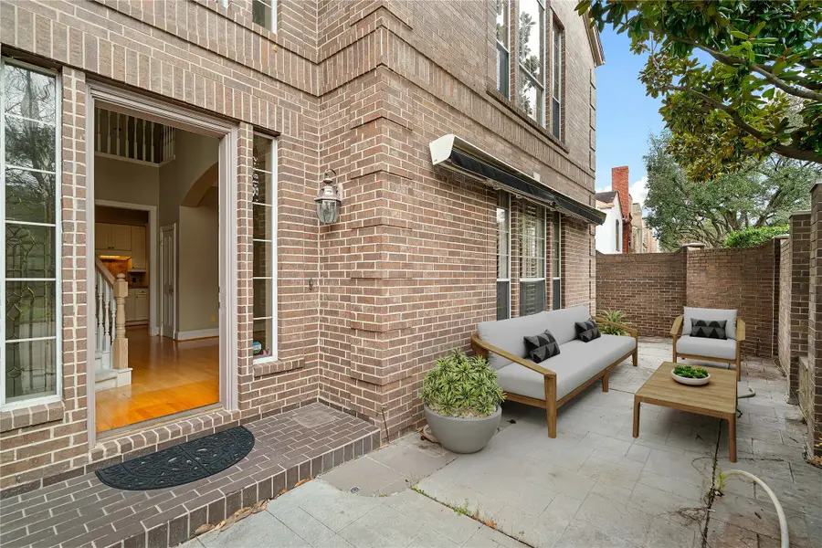 4746 Post Oak Timber Drive, Houston, TX 77056 - Image #3