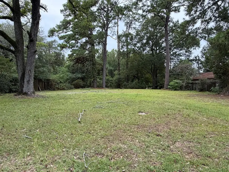 655 Gardenia Avenue, Orange, TX 77630 - #3