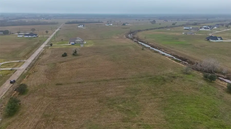 360 Brahman Trail, Angleton, TX 77515 - Image #3