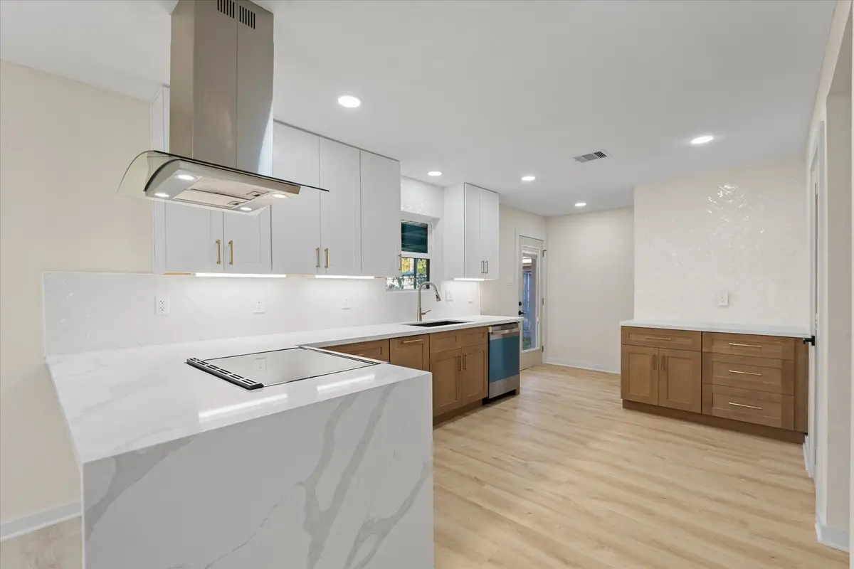 9627 Vilven Lane, Houston, TX 77080 - Image #1