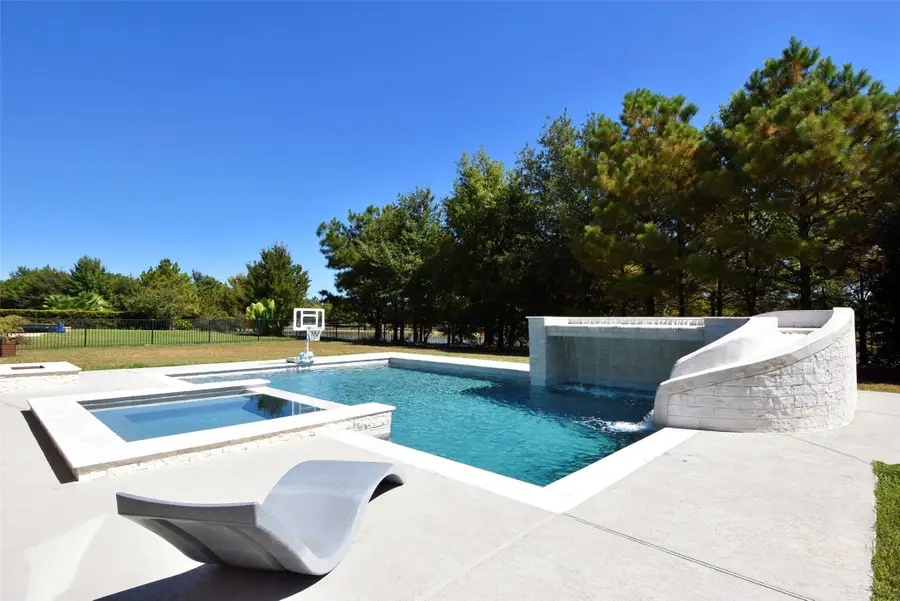 5615 Caspian Falls Lane, Fulshear, TX 77441 - Image #3