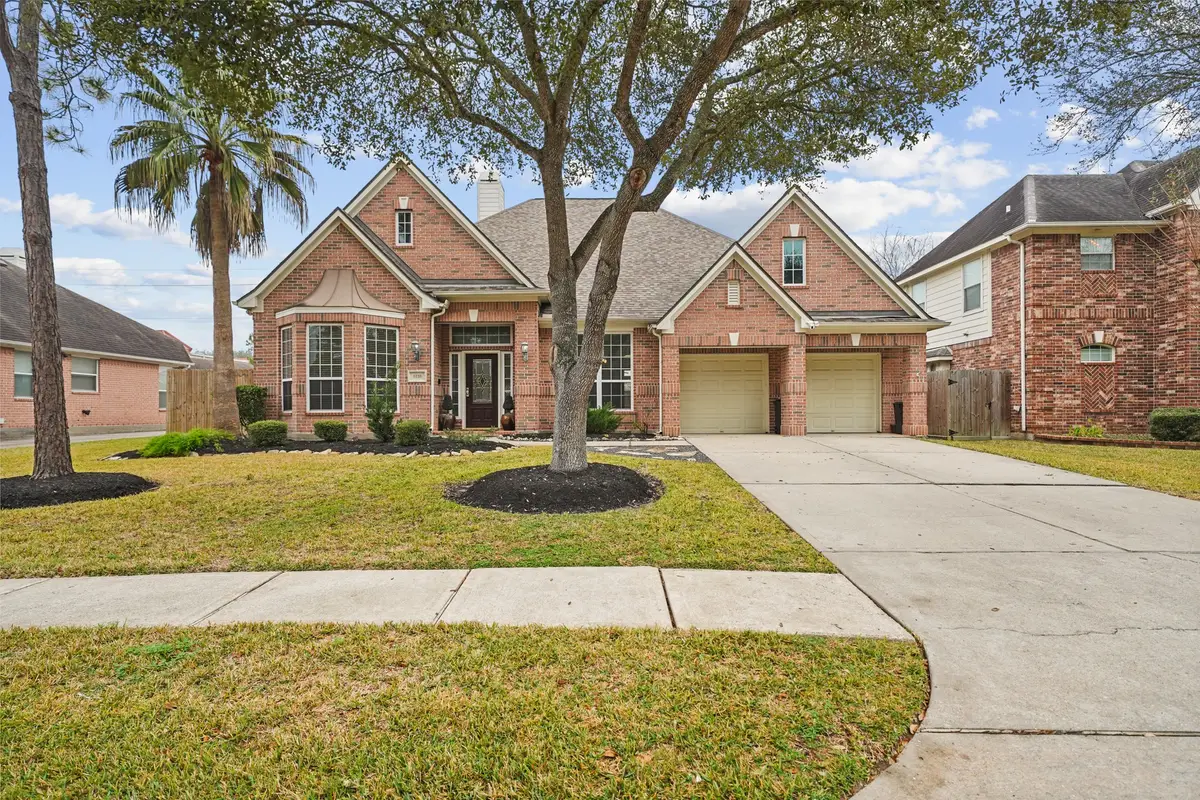 6118 Berwick Lane, League City, TX 77573 - #1