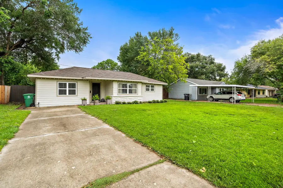 5914 Darnell Street, Houston, TX 77074 - Image #2