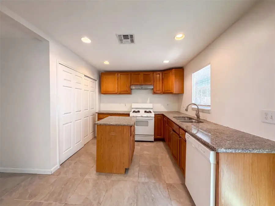 3537 Rebecca Street, Houston, TX 77021 - #2