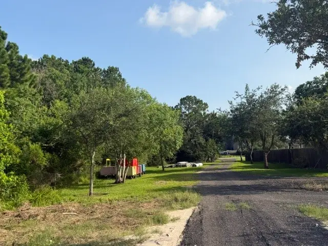 2884 Broadway Street, Dickinson, TX 77539 - #2
