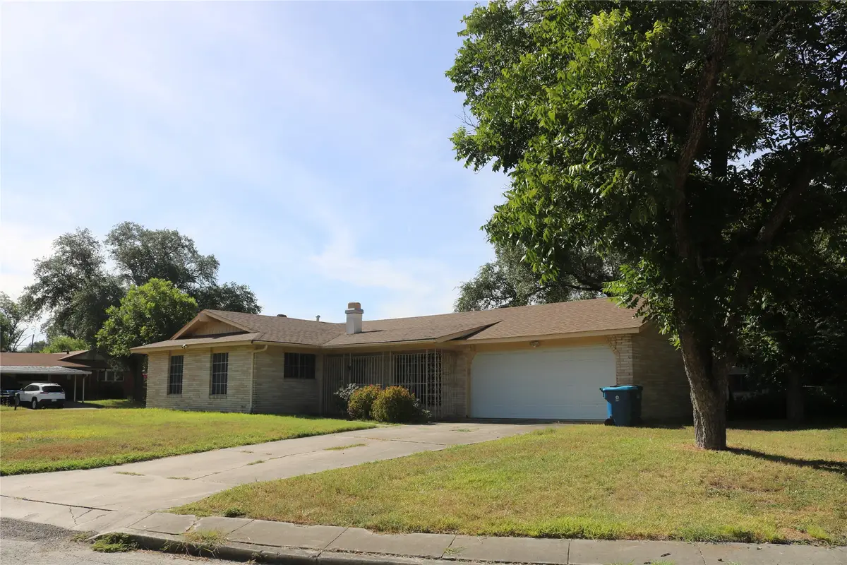 5466 Starfire Street, Kirby, TX 78219 - Image #1