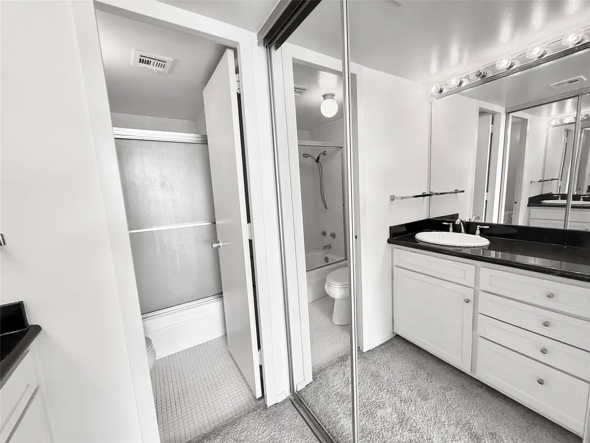 2016 Main Street #1814, Houston, TX 77002 - #1