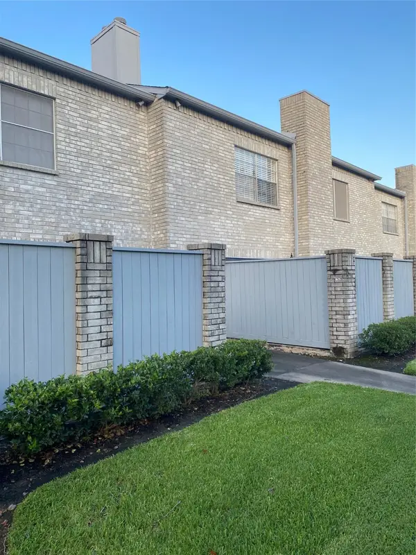 580 Wilcrest Drive #580, Houston, TX 77042
