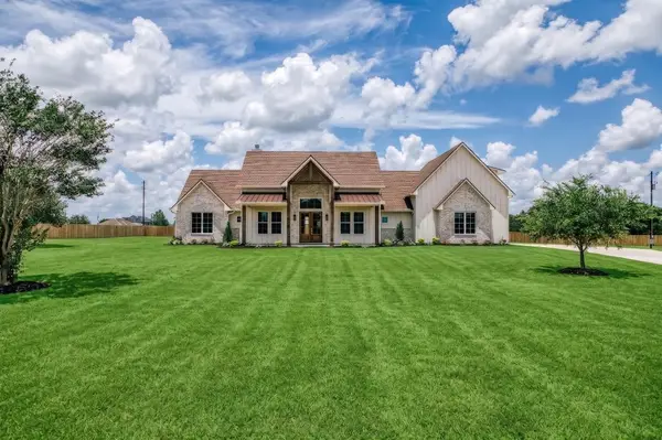 5501 Larkspur Lane, Chappell Hill, TX 77426