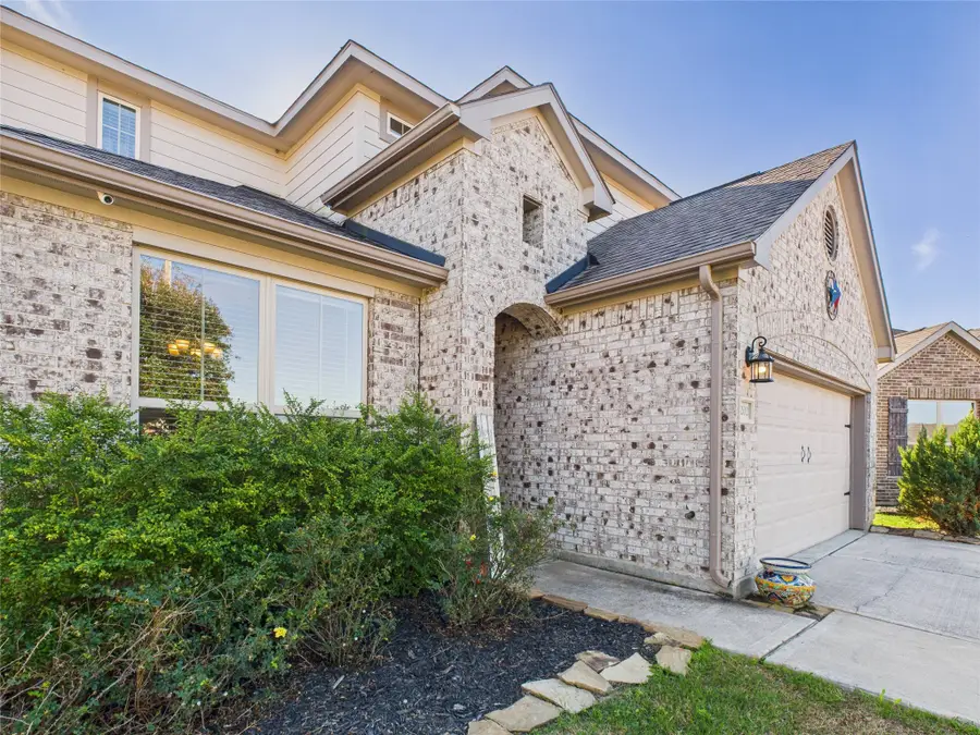 3202 Explorer Drive, Texas City, TX 77591 - #2