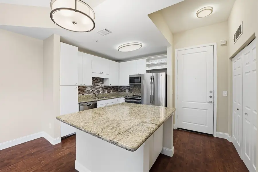 3505 Sage Road #208, Houston, TX 77056 - Image #3