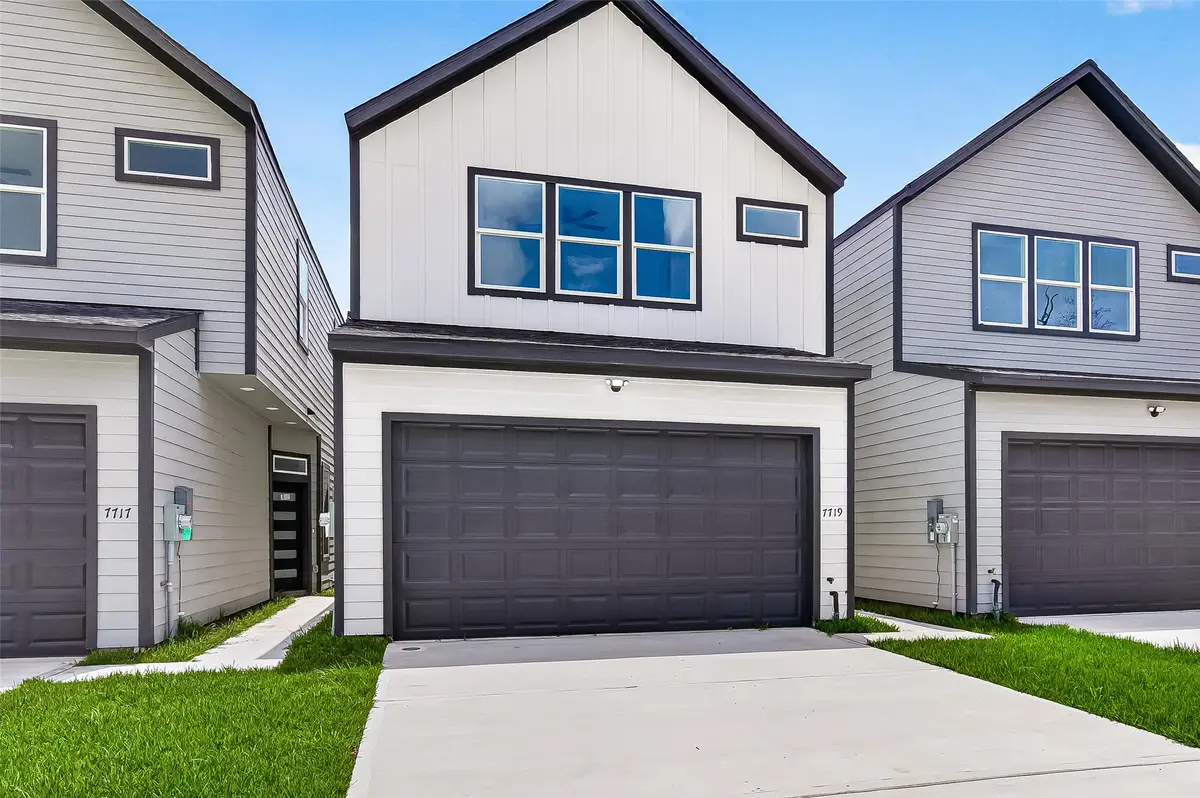 7719 Bowen Street, Houston, TX 77051 - #1