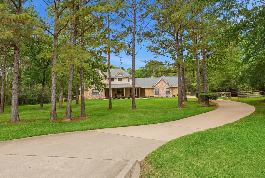 15420 Queen Elizabeth Court, Montgomery, TX 77316 - #2