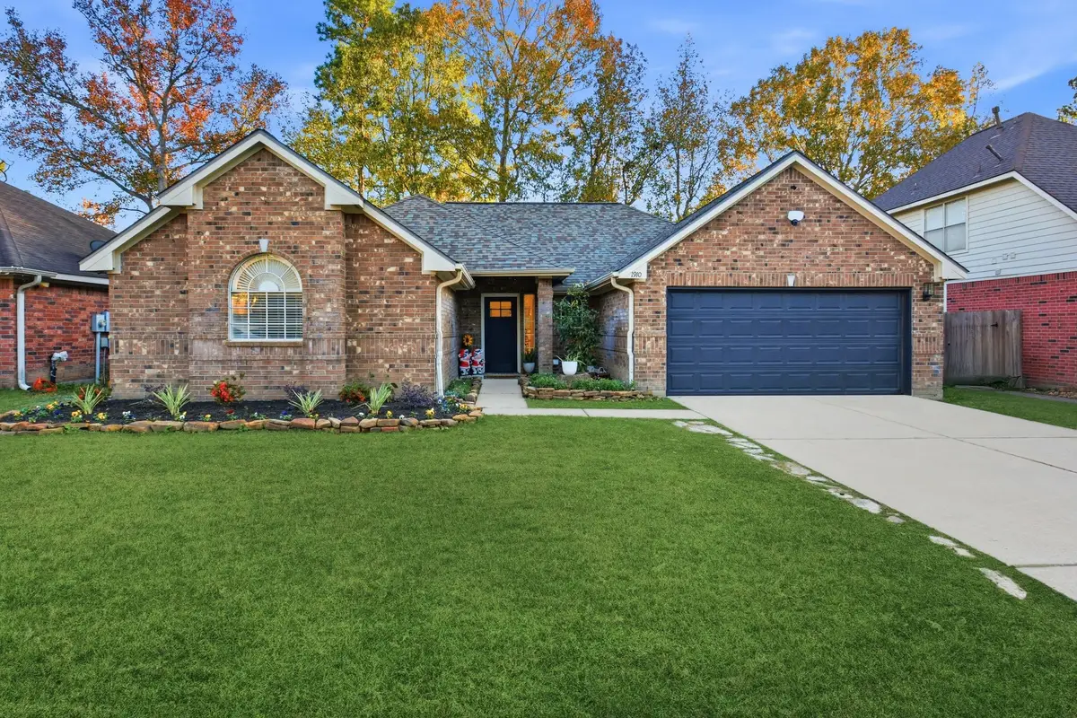 1910 Hunnington Drive, Conroe, TX 77303 - Image #1