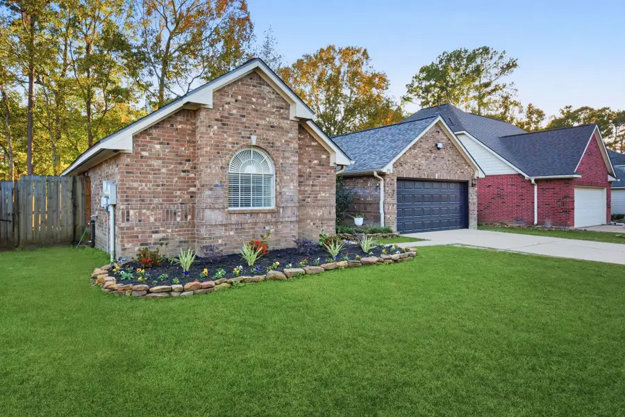 1910 Hunnington Drive, Conroe, TX 77303 - Image #2