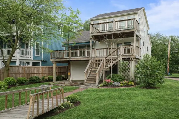 131 Oak Road, Clear Lake Shores, TX 77565