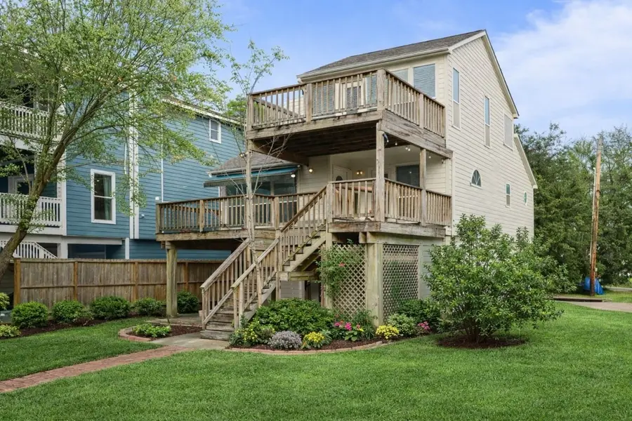 131 Oak Road, Clear Lake Shores, TX 77565 - #2