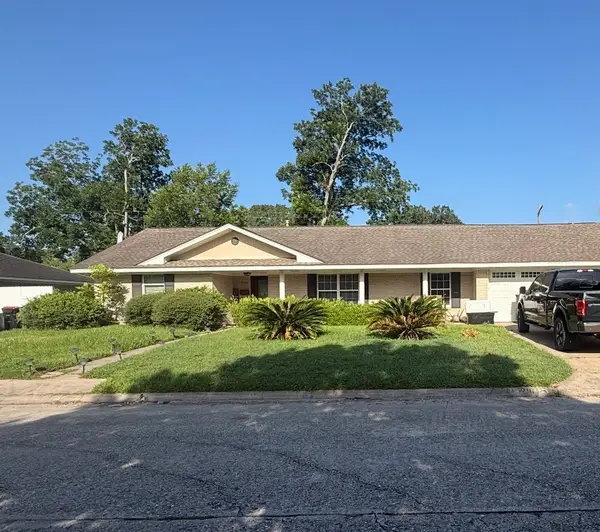 2104 French Place, Baytown, TX 77520
