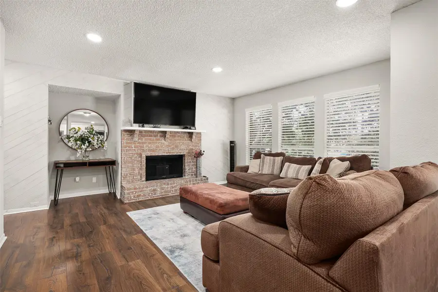 1516 Bay Area Boulevard #D2, Houston, TX 77058 - #3