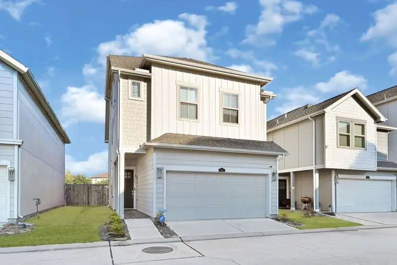 1913 Kirby Landing Drive, Houston, TX 77051 - #2
