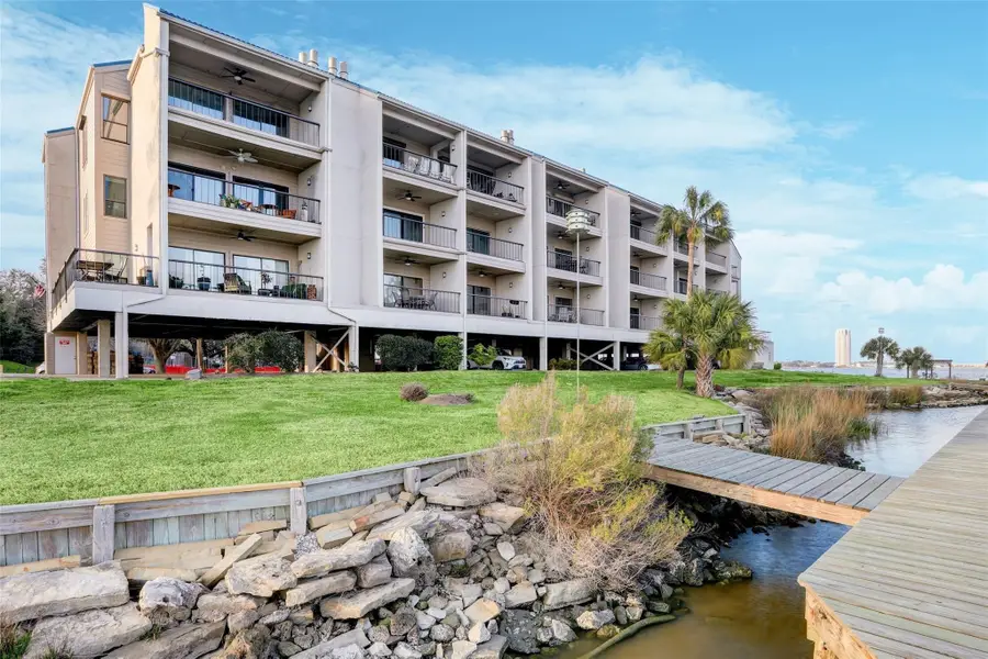 401 Lakeside Lane #108, Houston, TX 77058 - Image #2