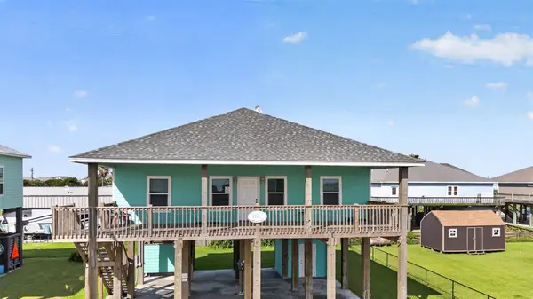 971 Meynig Drive, Crystal Beach, TX 77650