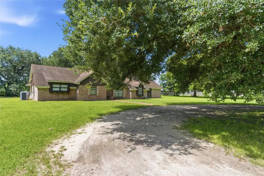 40 Taylor Lane, Dayton, TX 77535 - #2