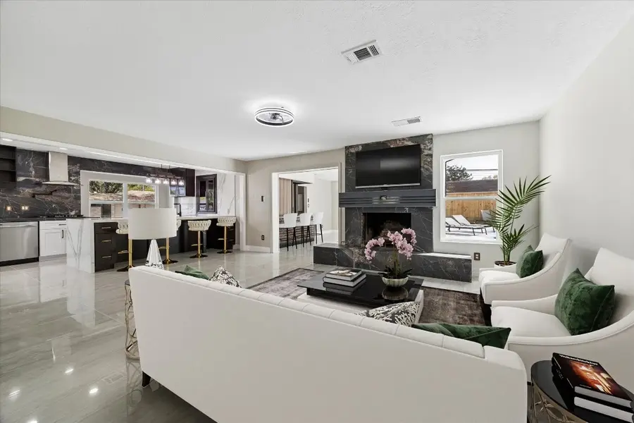 2302 Brooktree Drive, Houston, TX 77008 - #3