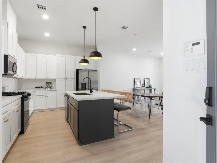 1014 - 1016 Upside Wheatley Lane, Houston, TX 77091 - #2
