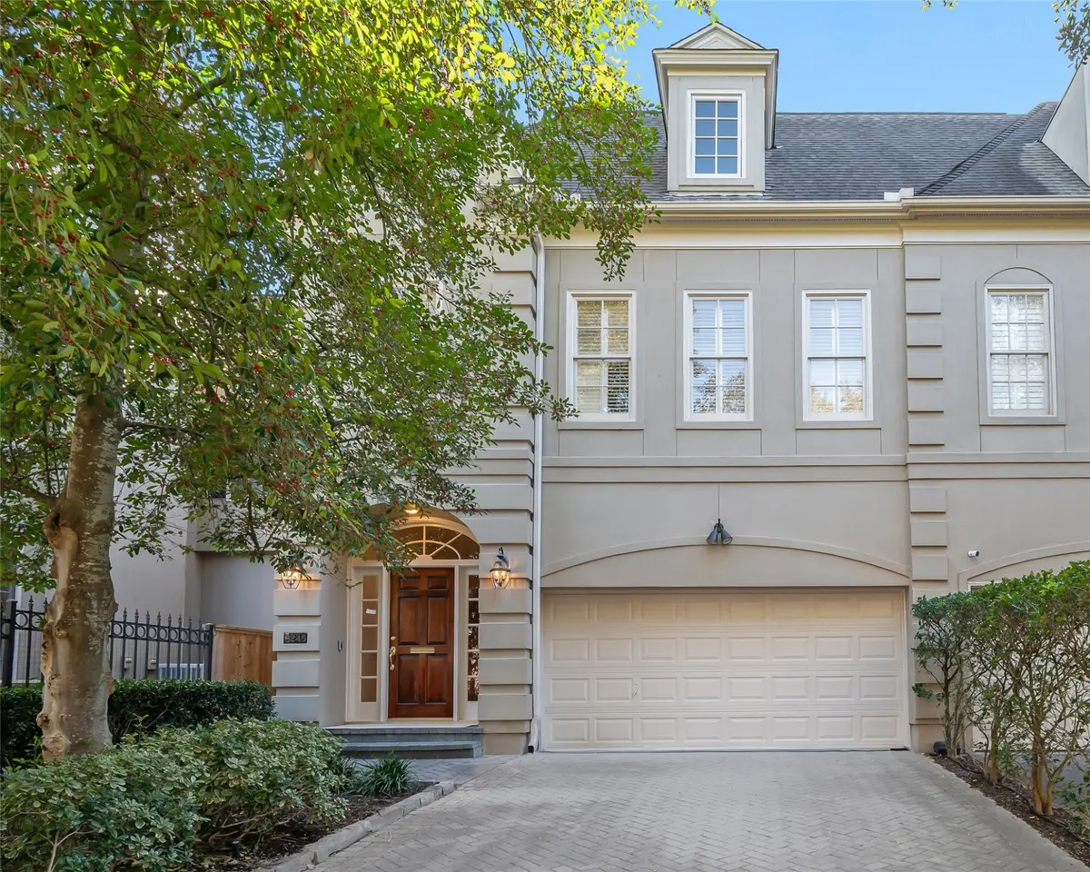 3245 Maroneal Street, Houston, TX 77025 - Image #1