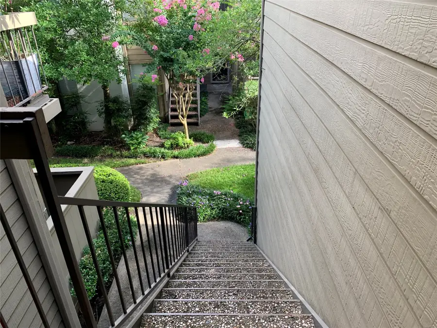 10049 Westpark Drive #168, Houston, TX 77042 - Image #3