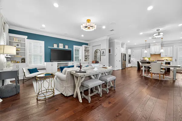 8729 Oak Kolbe Lane, Houston, TX 77080