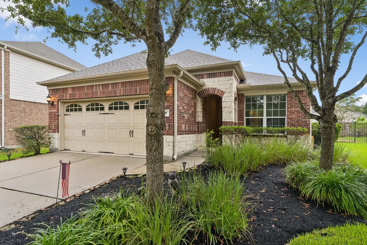 47 Canterborough Place, The Woodlands, TX 77375 - #1