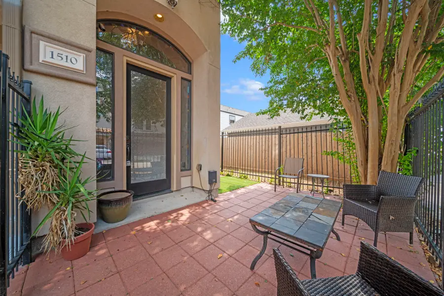 1510 Reinerman Street, Houston, TX 77007 - Image #2