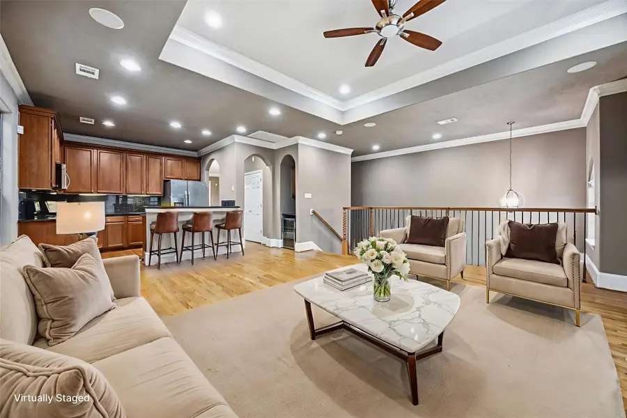 1376 Studer Street, Houston, TX 77007 - Image #2