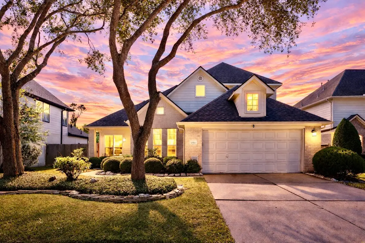 10310 Five Oaks Lane, Missouri City, TX 77459 - Image #1