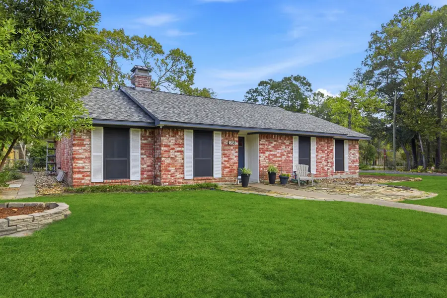 236 Point Clear Drive, Conroe, TX 77304 - Image #2