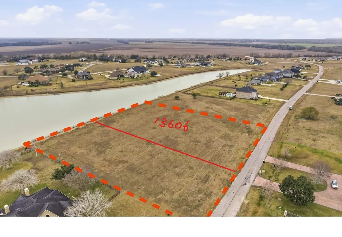 13606 Lake Ridge Drive, Richmond, TX 77469 - #1