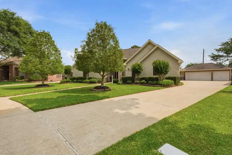 3902 Belvoir Park Drive, Katy, TX 77450 - #2