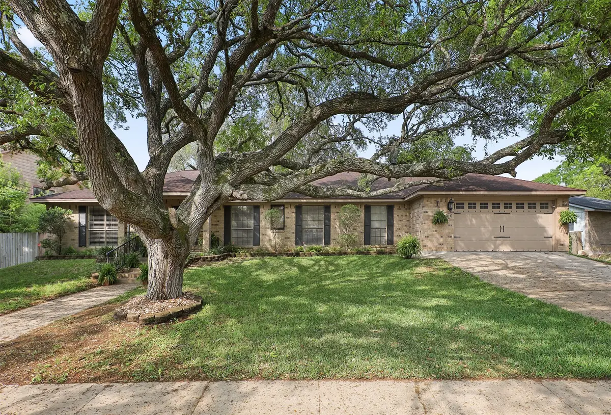 115 Bayou Glen Street, Hitchcock, TX 77563 - #1