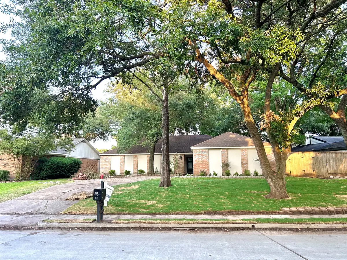 963 Coachlight, Houston, TX 77077 - #1